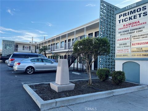 Photo of 11706 Ramona Boulevard, El Monte, CA 91732 (MLS # SR24211109)