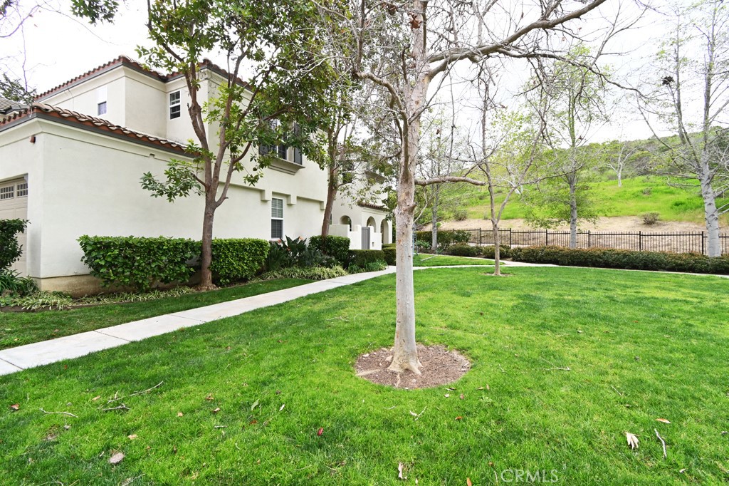 Photo 2 of 20 of 232 Tuberose townhome