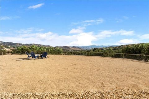 A home in Agua Dulce