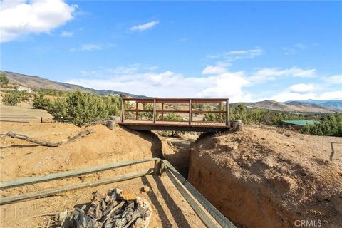 A home in Agua Dulce