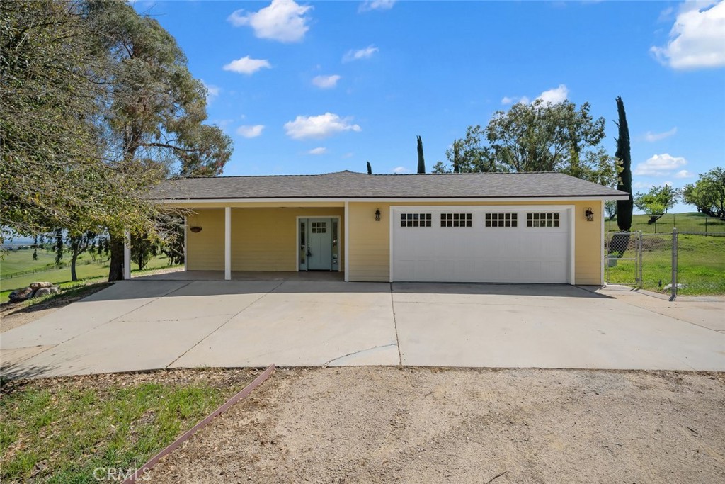 6095 Vista Serrano Way