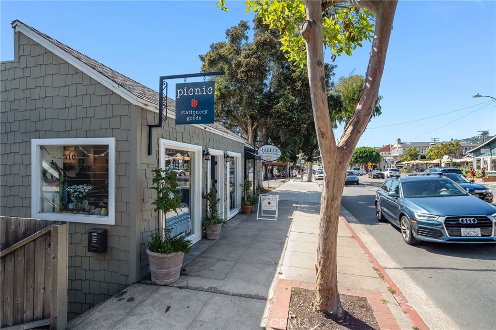 1259 S Coast