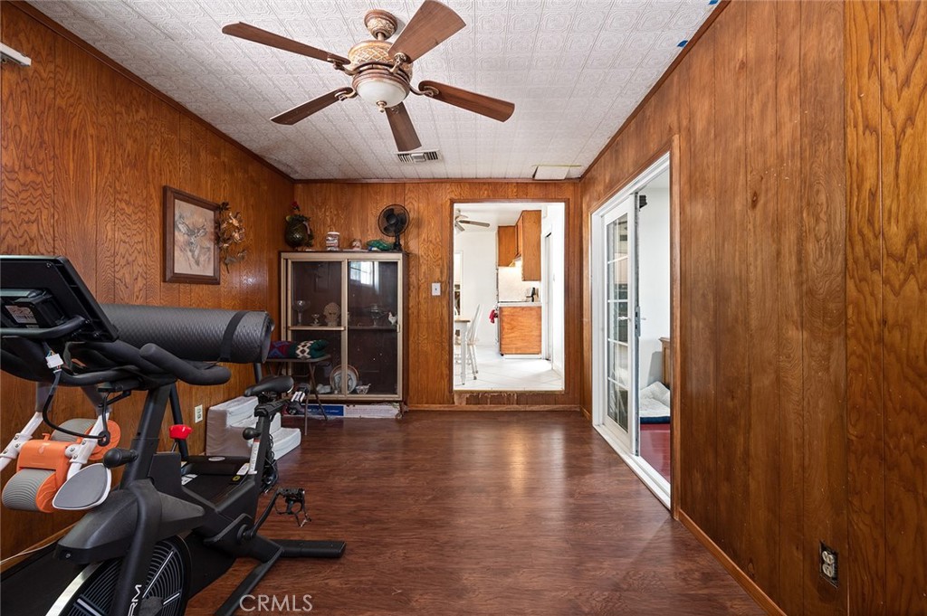 Photo 15 of 44 of 11525 Elmhurst Drive house