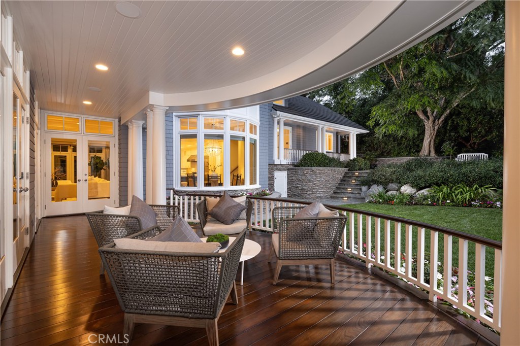 56 Royal Saint George Road