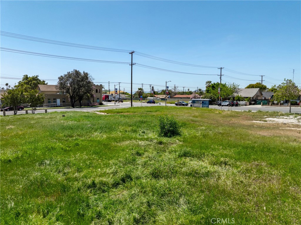 Prime Commercial Land for Sale in Colton – Mixed-Use Development Opportunity
This parcel in Colton offers a unique opportunity for developers and investors. Zoned C-2 (General Commercial), the property is ideal for retail, office, service businesses, or mixed-use development. Located near major highways (10 Fwy & 215 Fwy), it benefits from high visibility and easy access, attracting both local and regional traffic.
With its versatile zoning and growing demand for development in the area, this land is perfect for a variety of projects, from retail centers to office spaces or residential units. This is an excellent opportunity to capitalize on Colton's expansion and maximize your return on investment.
Please verify your intended use with the City of Colton and San Bernardino County for building codes.
Don’t miss out on this exceptional investment opportunity. Contact me today!