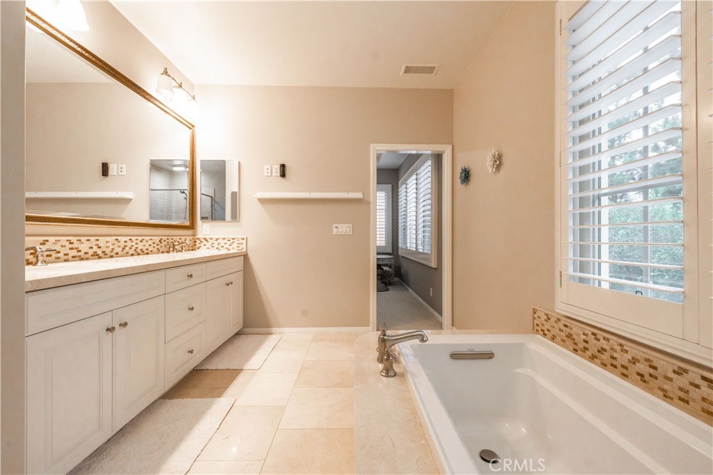 ,San Remo - Residential Lease