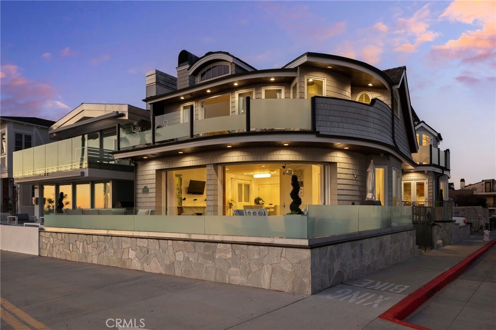 126 E Oceanfront