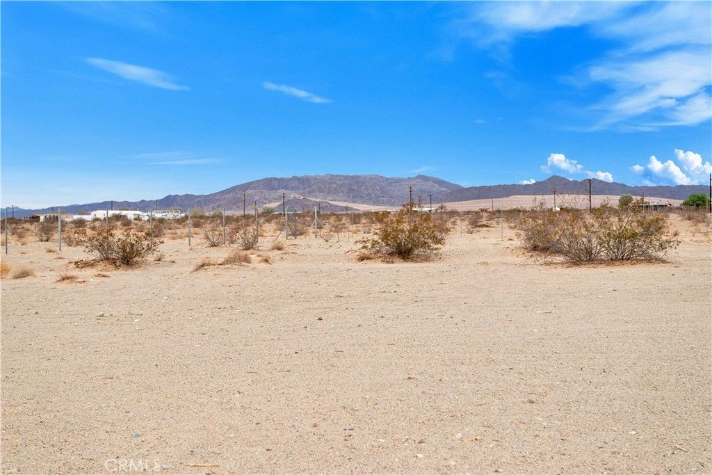 listing image 130723186069351777010