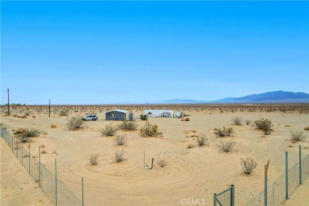 listing image 130721360731602437661