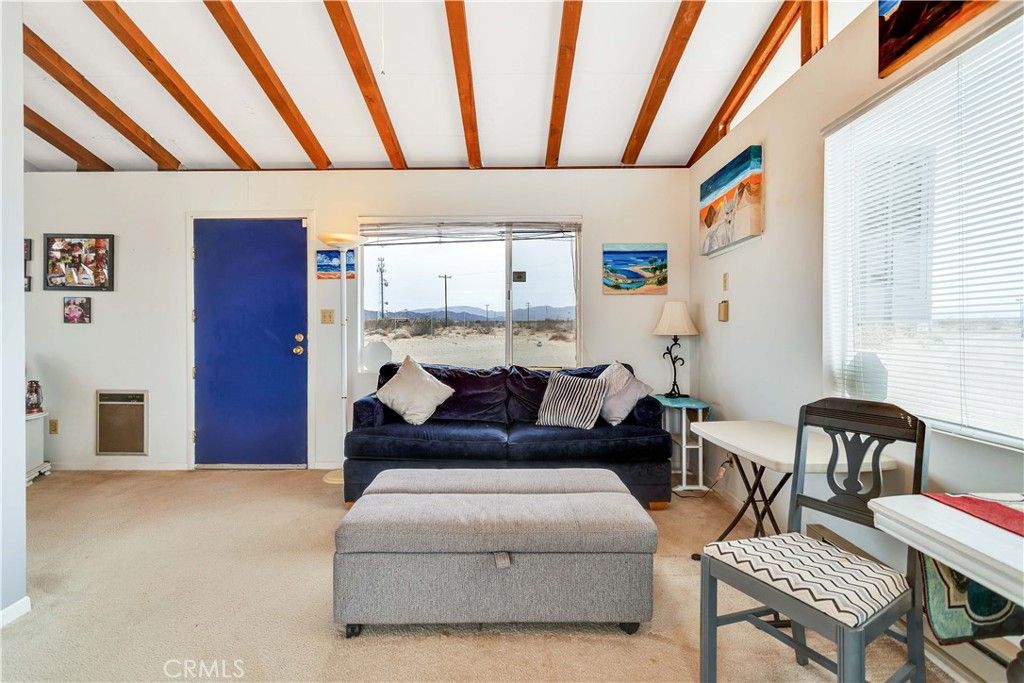 listing image 130720923718191392765