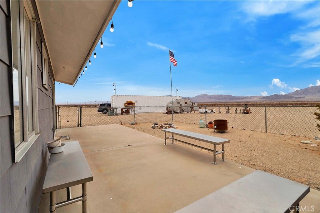 listing image 130729822346526921016