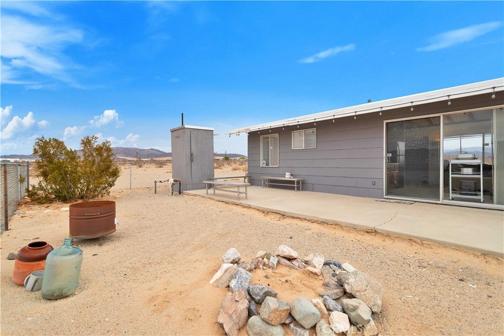 listing image 130728853829128527860