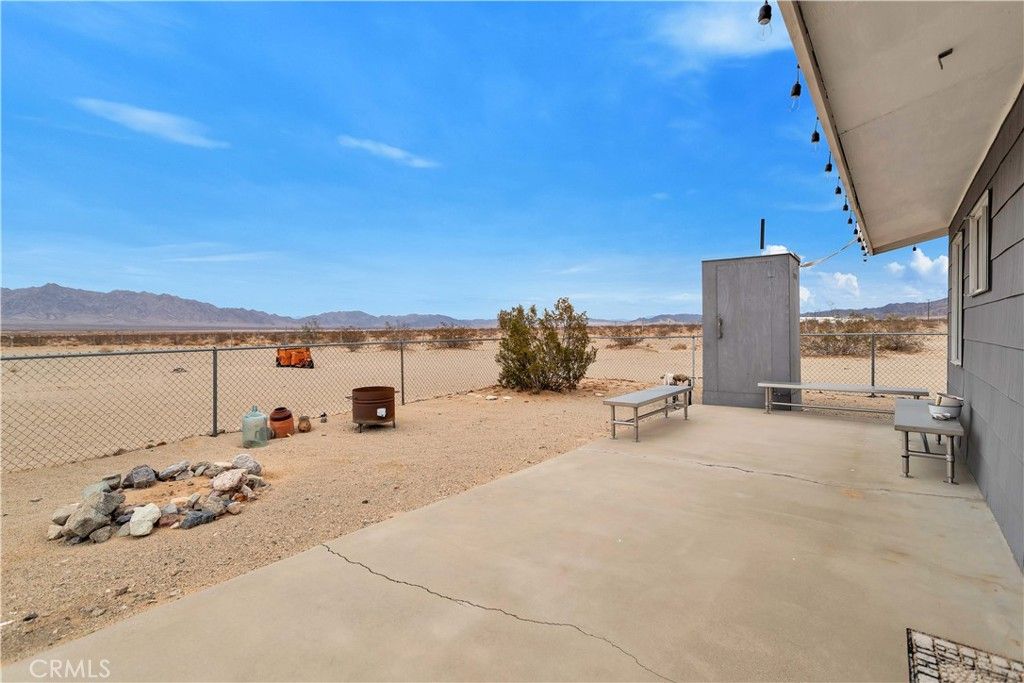 listing image 130727233406064354717