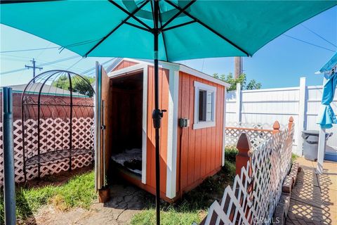 A home in Compton