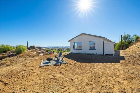 A home in Perris