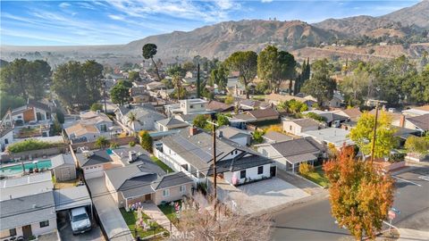 A home in Sunland