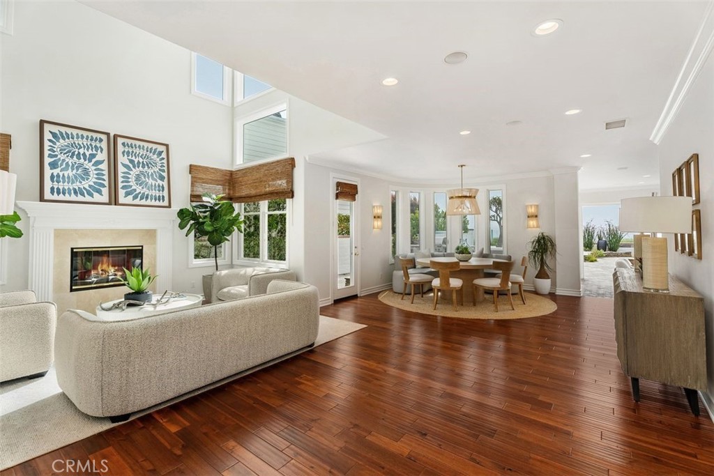 Castaways (CAST) - Residential