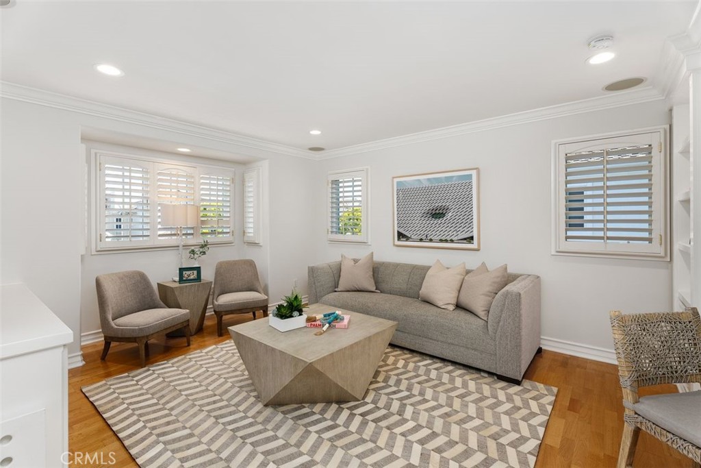 Castaways (CAST) - Residential