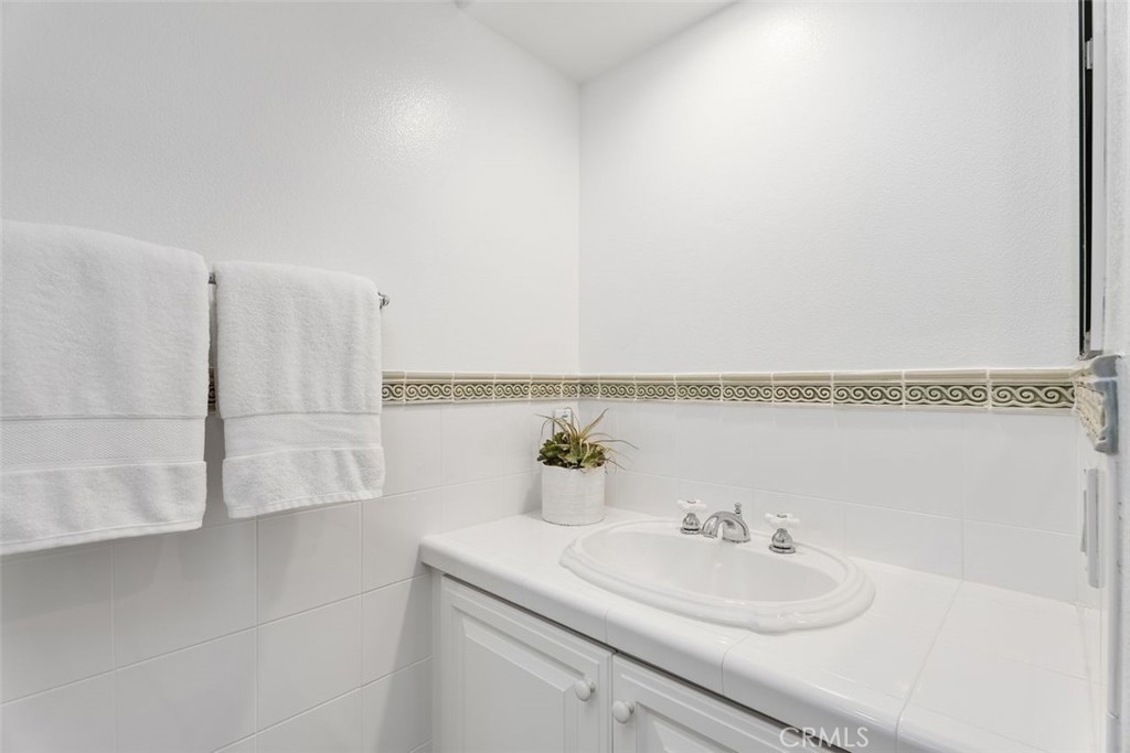 Castaways (CAST) - Residential