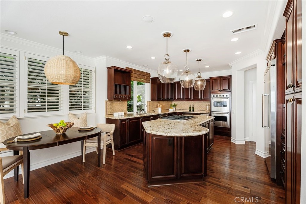 Castaways (CAST) - Residential