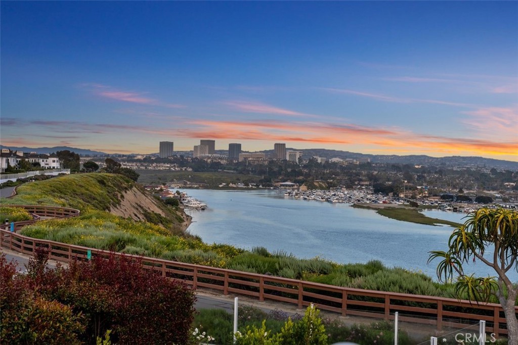 Castaways (CAST) - Residential