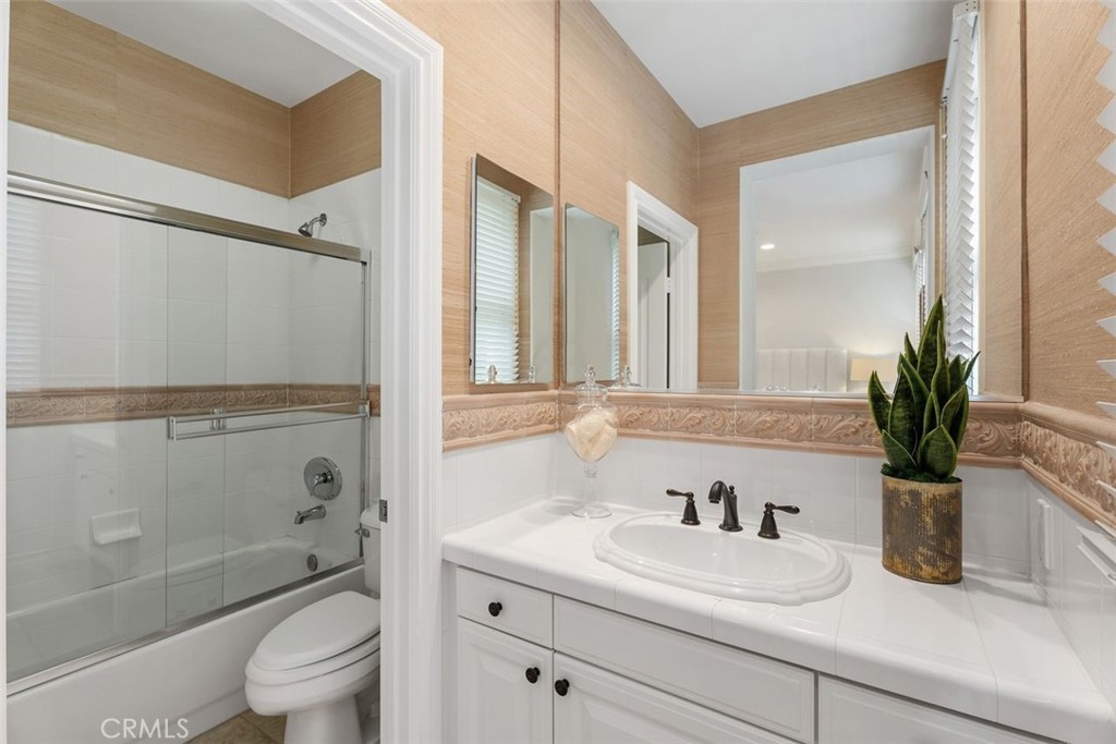 Castaways (CAST) - Residential