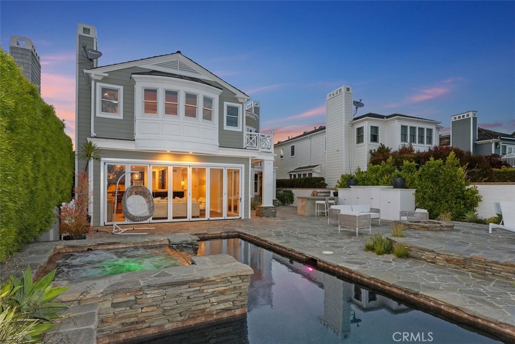 Castaways (CAST) - Residential