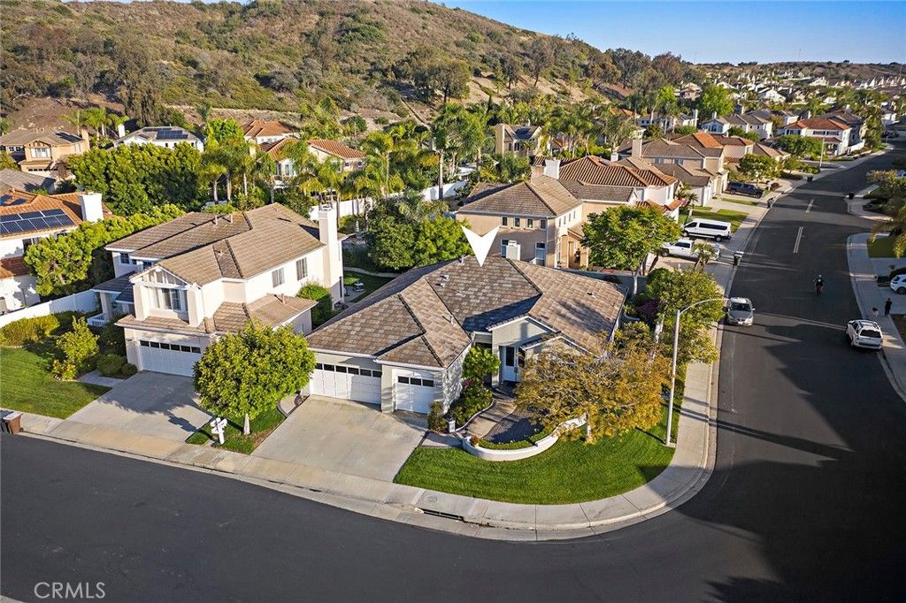 listing image 130728788072630988229
