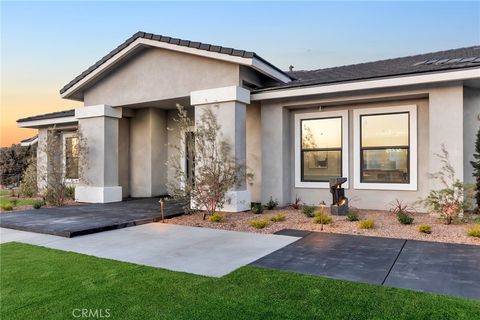 A home in Oak Hills