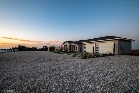 A home in Oak Hills