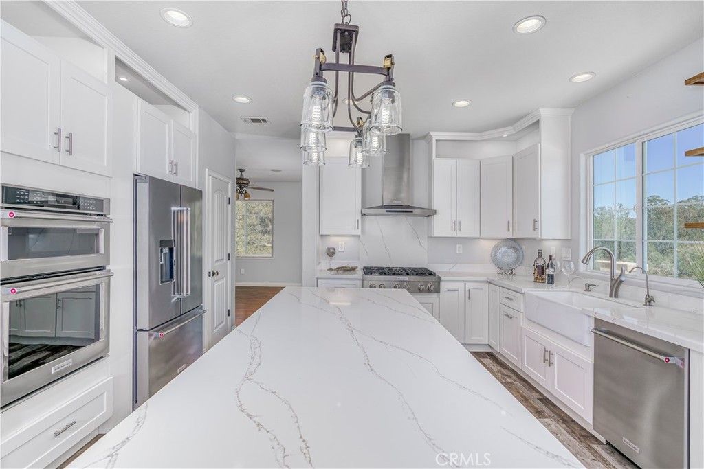 listing image 130728248804466936438
