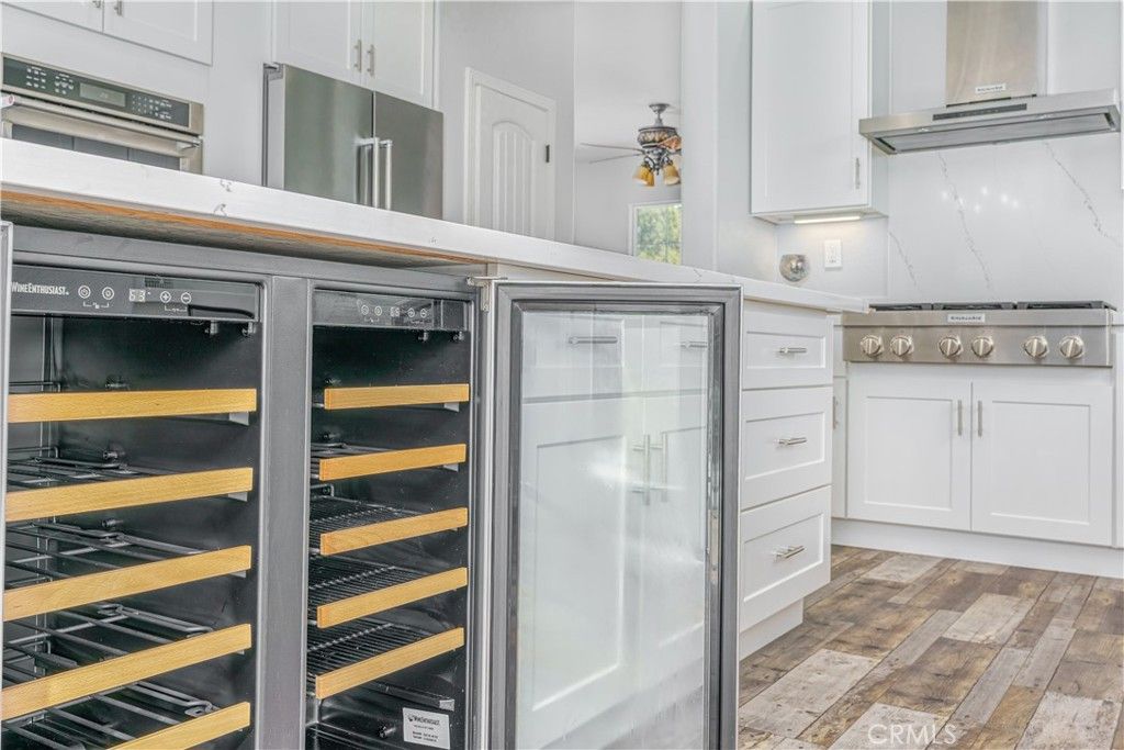 listing image 130726855882812143471