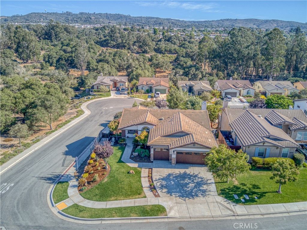 listing image 130724036466146360585