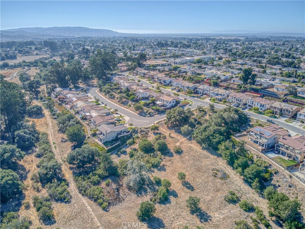 listing image 130728601095483142629