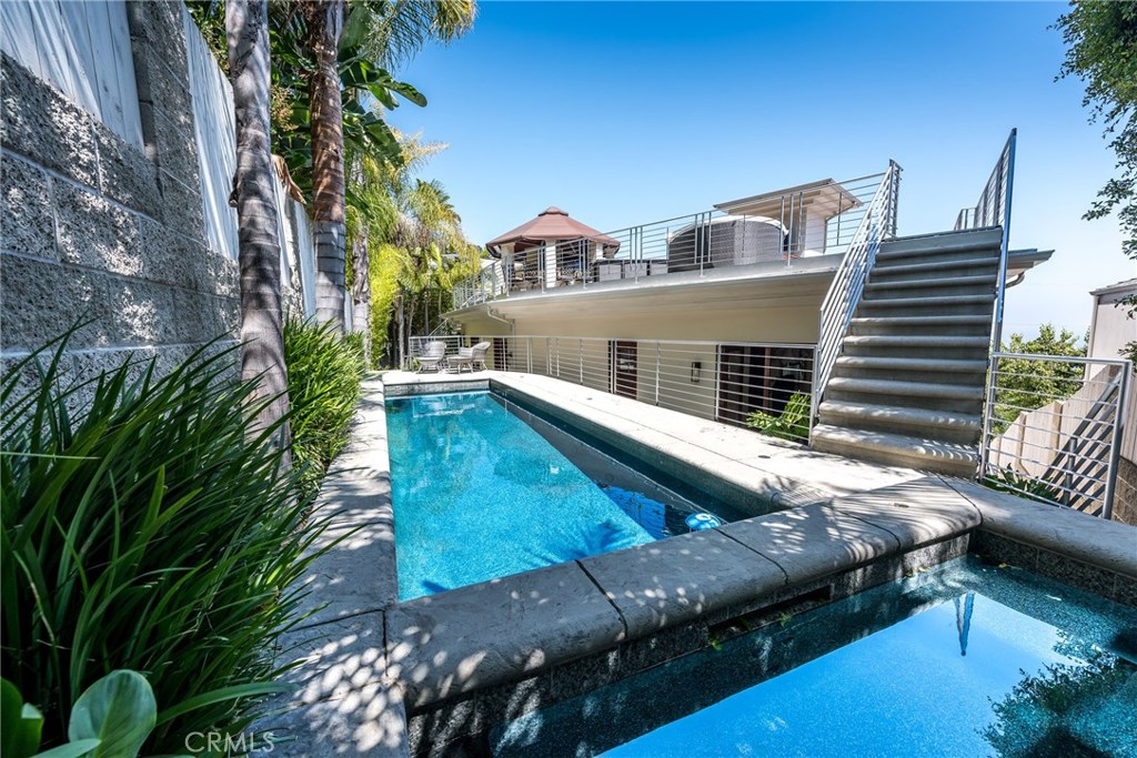 8835 Evanview Drive