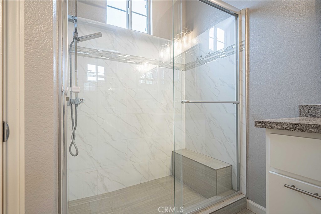 Summit Renaissance (SMRN) - Residential Lease