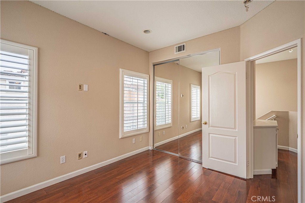 Summit Renaissance (SMRN) - Residential Lease