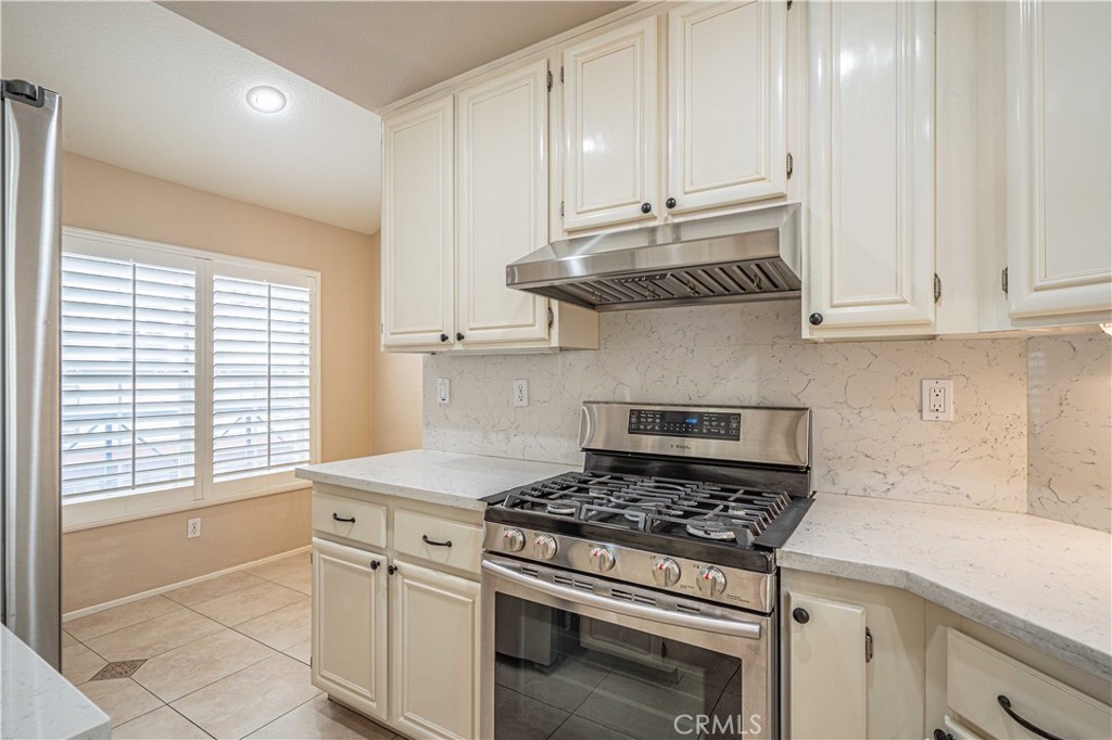 Summit Renaissance (SMRN) - Residential Lease