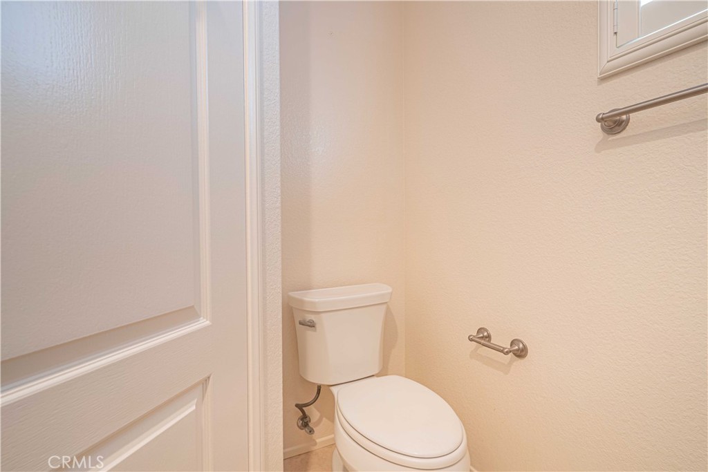 Summit Renaissance (SMRN) - Residential Lease