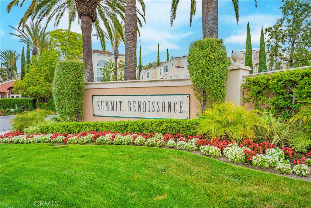 Summit Renaissance (SMRN) - Residential Lease
