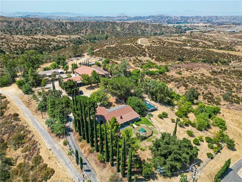 8725 Arabian Way Calimesa CA 92320