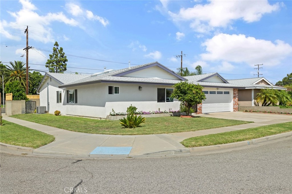 6171 Robin Way