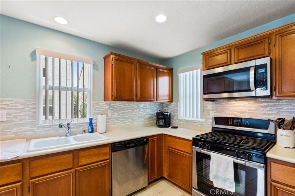 listing image 130725247103707911044