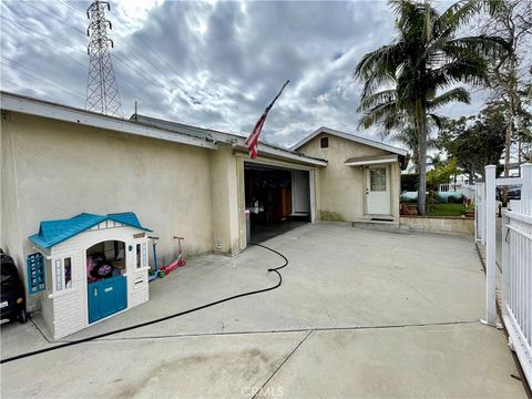 A home in Bell Gardens