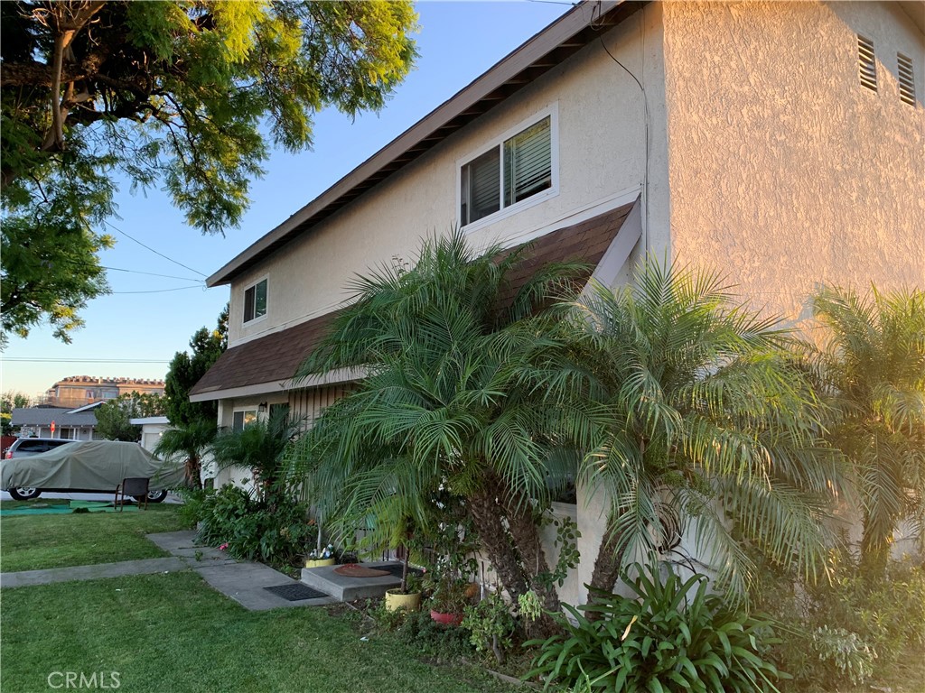 215 S Cypress Street