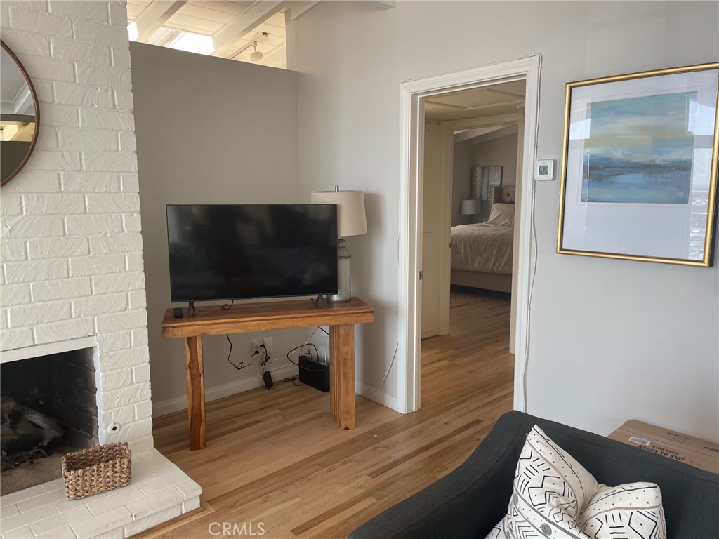 Corona del Mar South of PCH (CDMS) - Residential