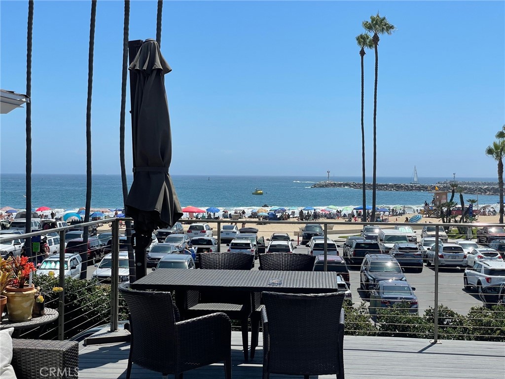 Corona del Mar South of PCH (CDMS) - Residential