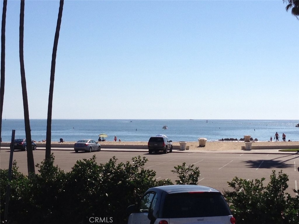 Corona del Mar South of PCH (CDMS) - Residential