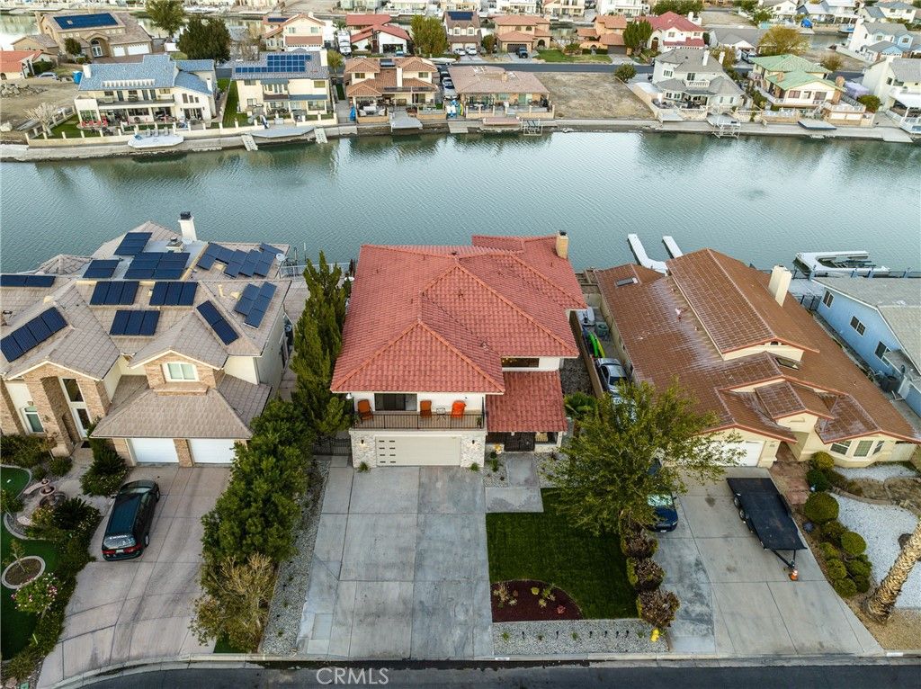 listing image 130725542795257257404