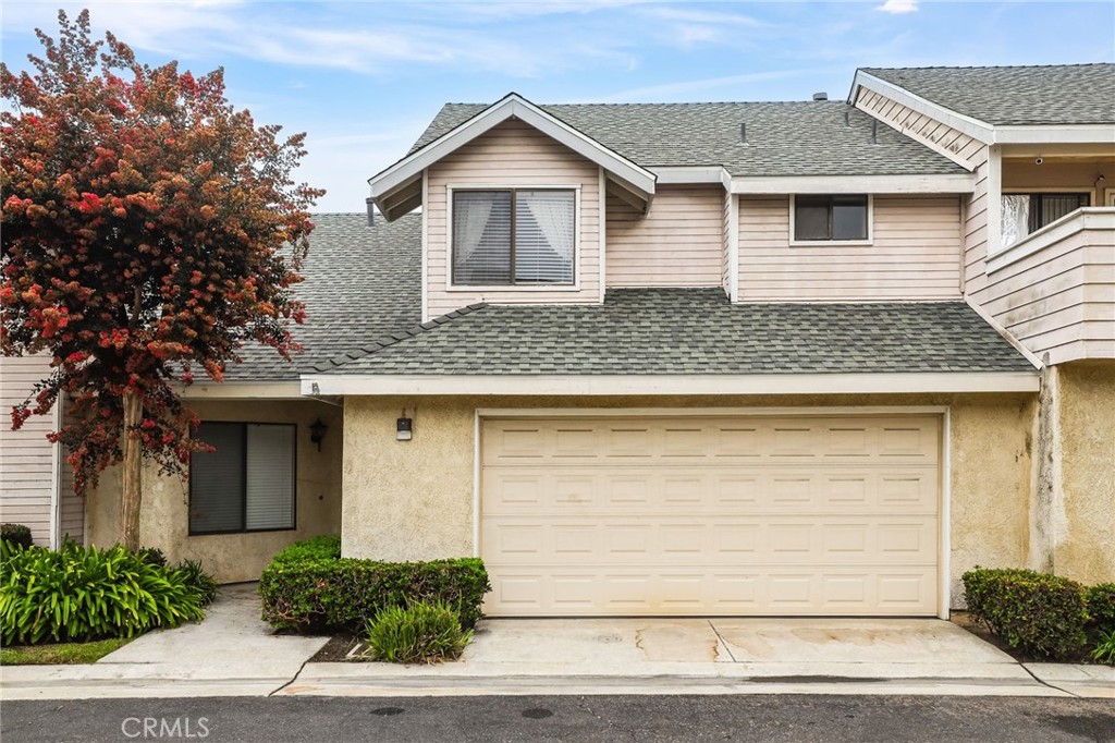 View Anaheim, CA 92804 townhome